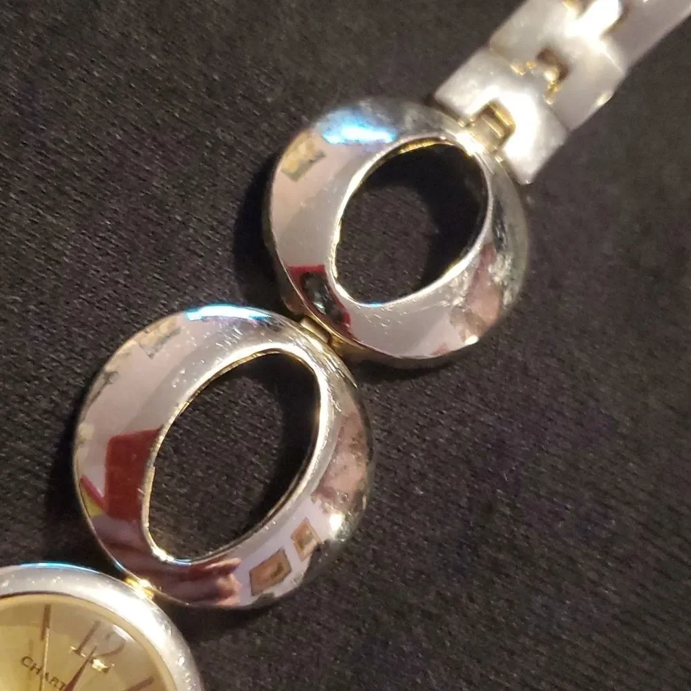 CHARTER CLUB Gold Tone Large‎ Circle Circular Band Ladies Watch Wristwatch